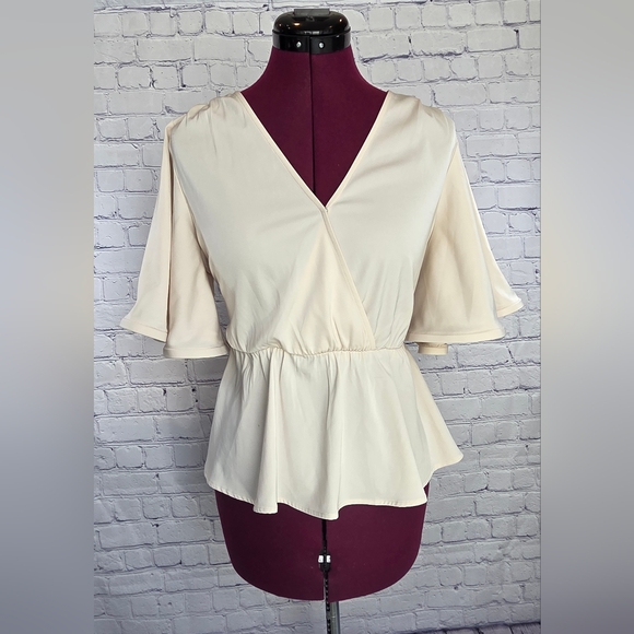 Sugarlips Tops - Sugarlips Cream Flutter Sleeve Blouse